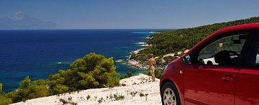 Российским туристам в Греции потребуются международные права для аренды автомобиля